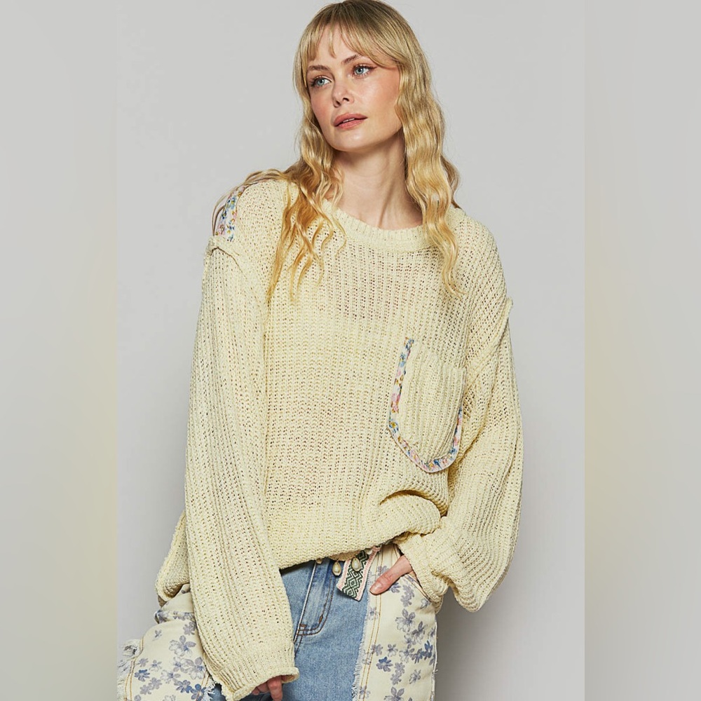 Sold OUT 
POL  Banana cream patchwork pullover sweater